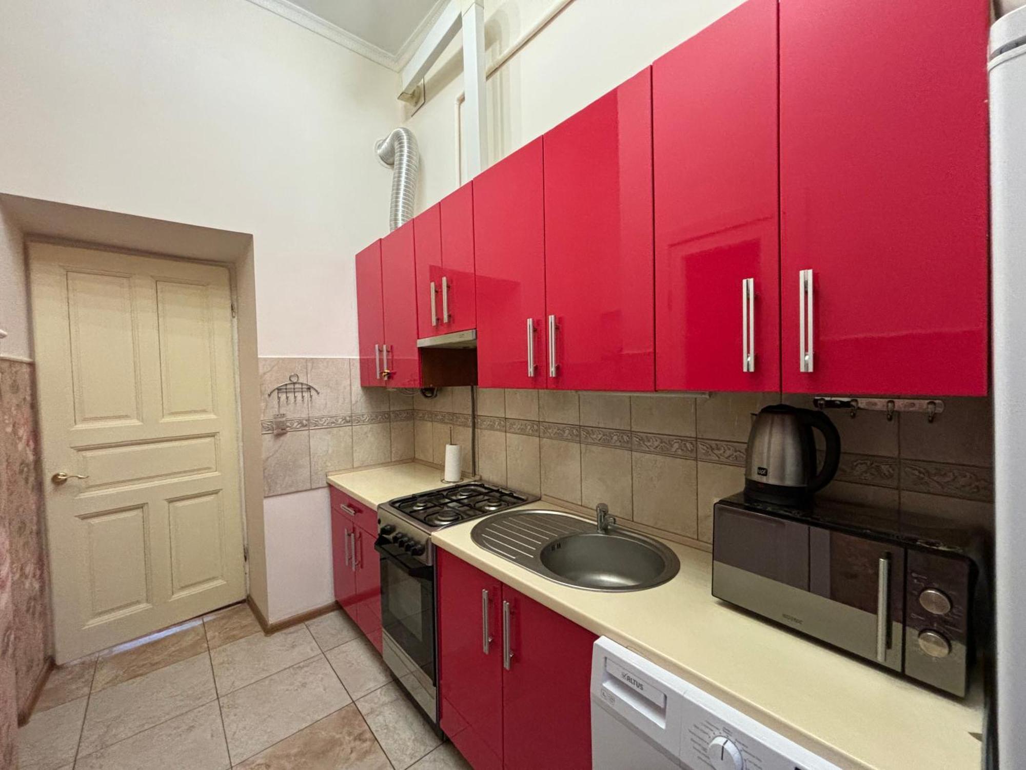 Айстра Apartment Лвив Екстериор снимка